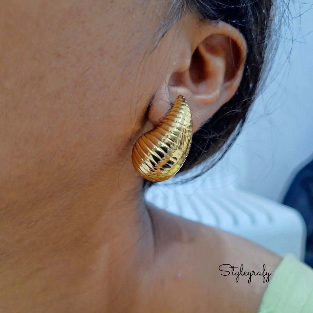 Caterpillar Teardrops