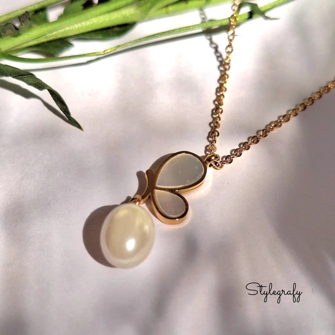 Collect Moments Necklace