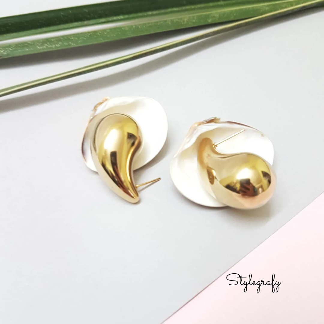 Charming Teardrop Earrings
