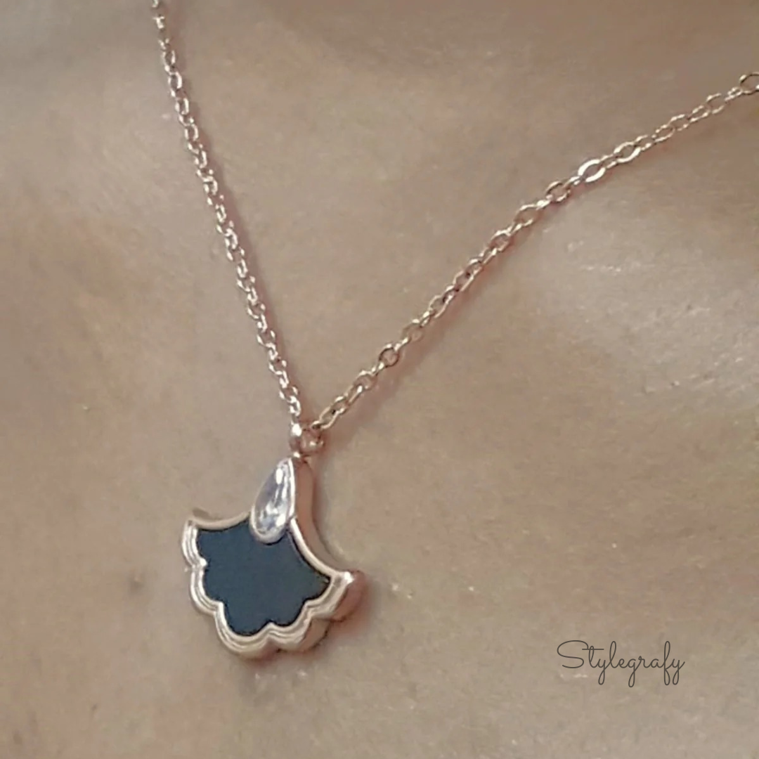 Fan Skirt Necklace