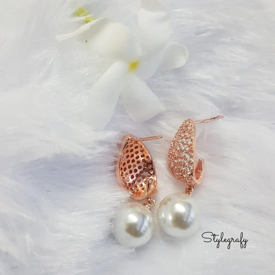 Studded Leaf Pearl Drops
