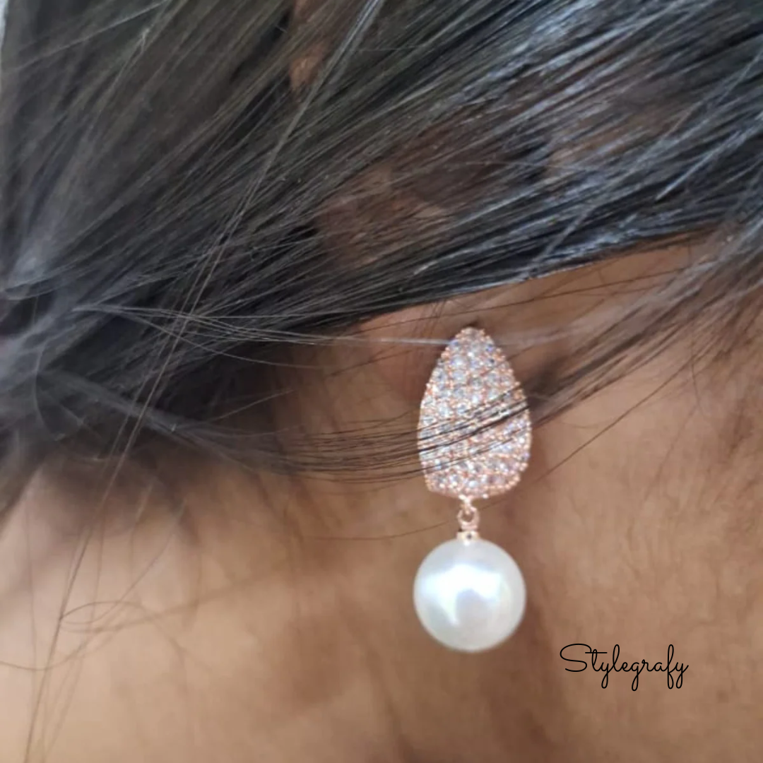 Studded Leaf Pearl Drops