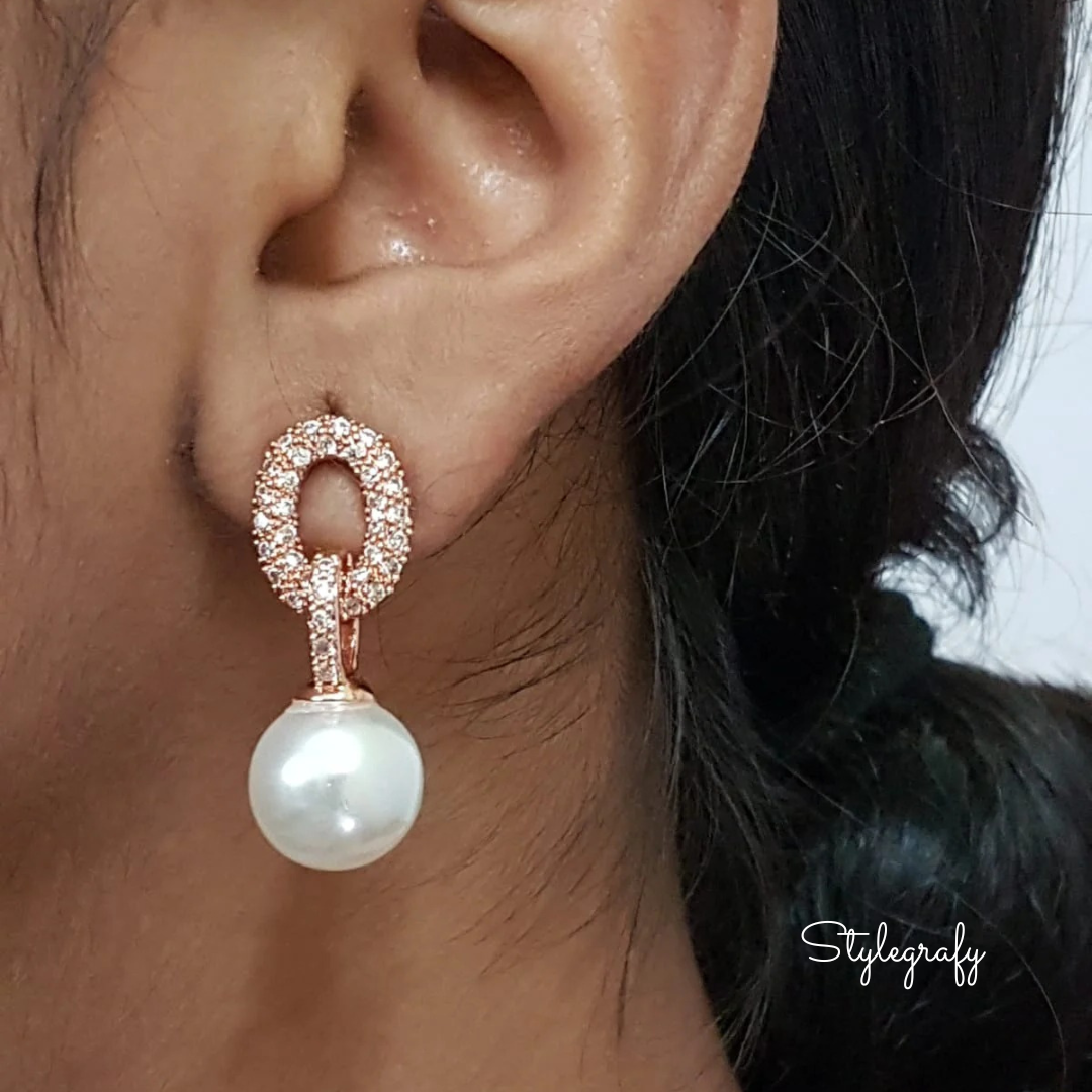 Interlock Studded Pearl Drops