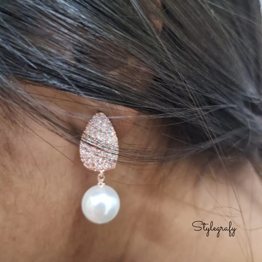 Studded Leaf Pearl Drops