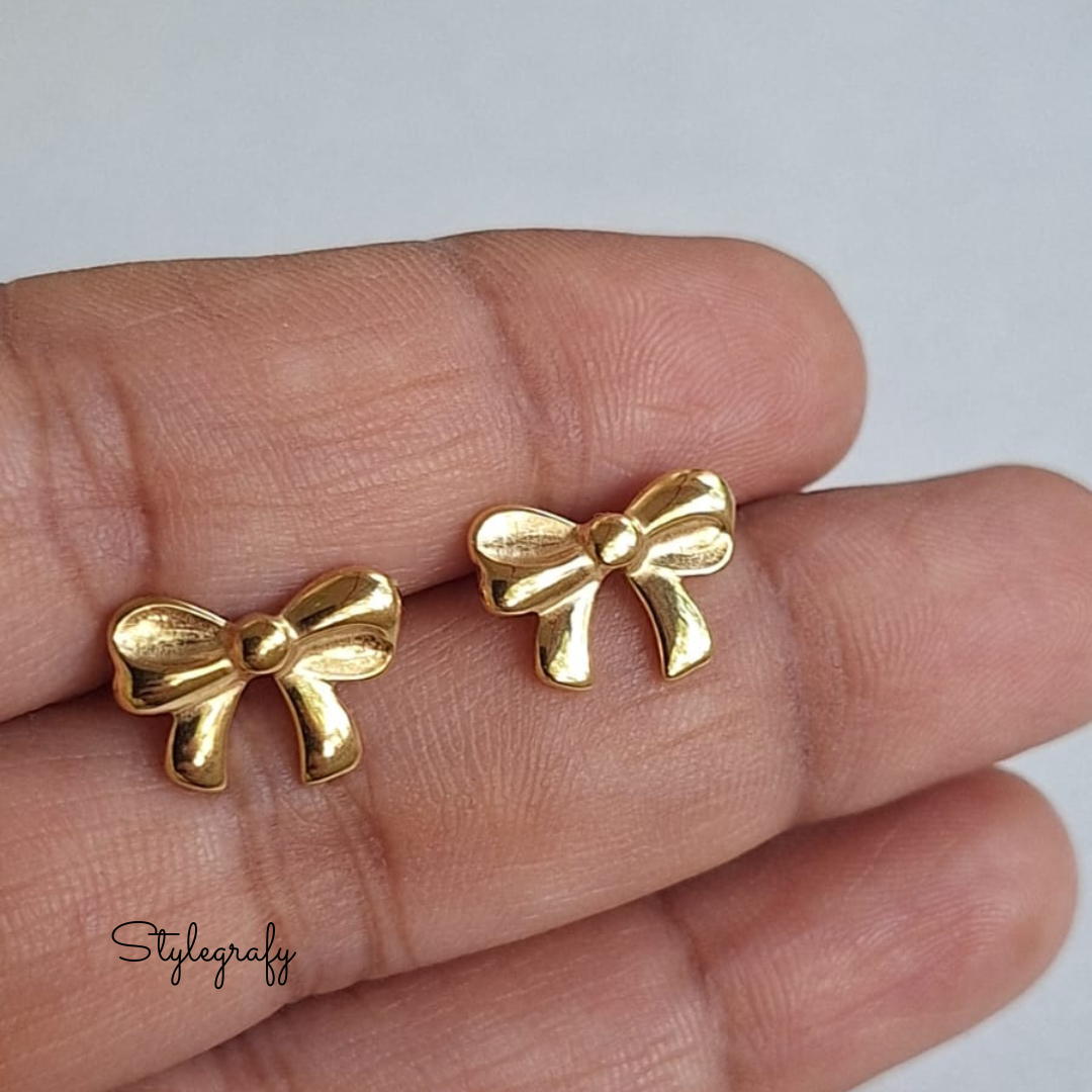 Mini Bow Studs