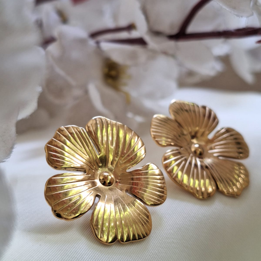 Wild Gold Flower Studs