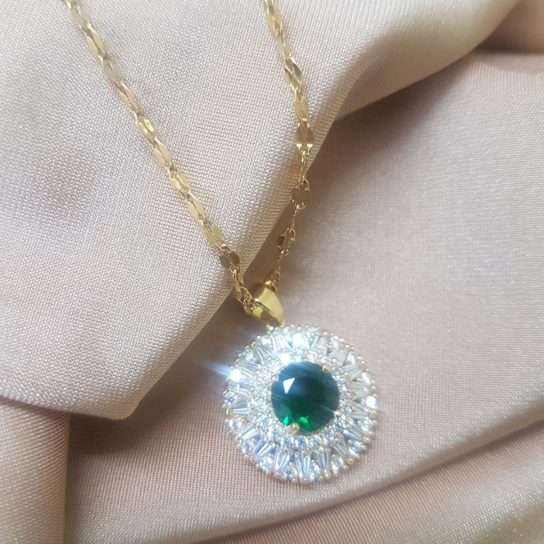 Green Core Necklace