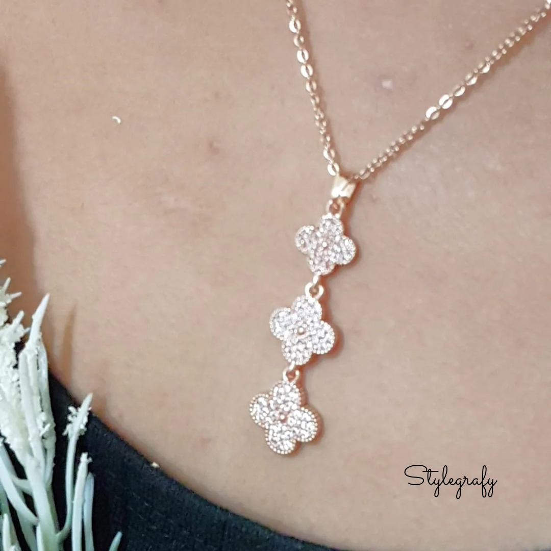 Three Clovers Necklace