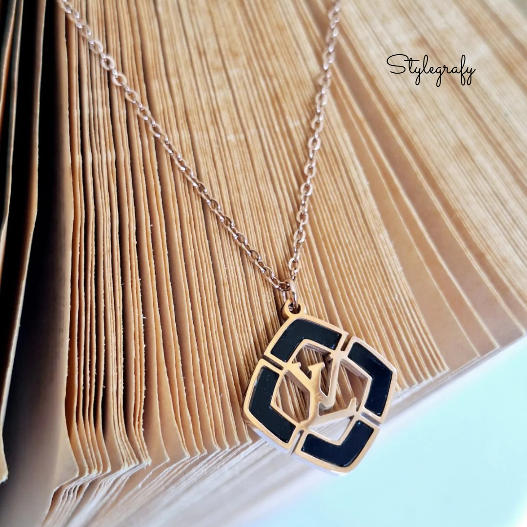 Style Game Necklace