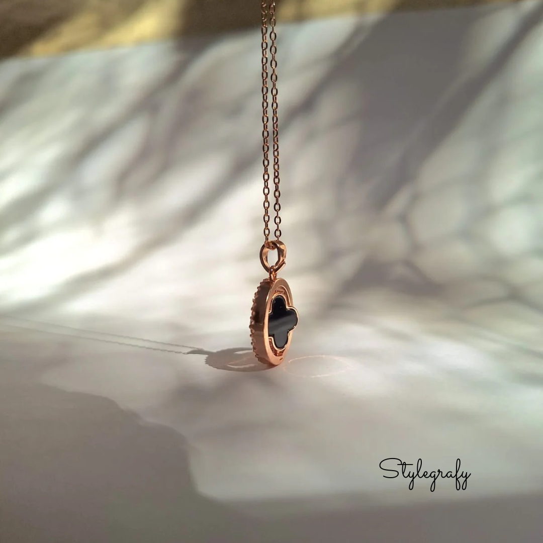 Ring Clover Necklace