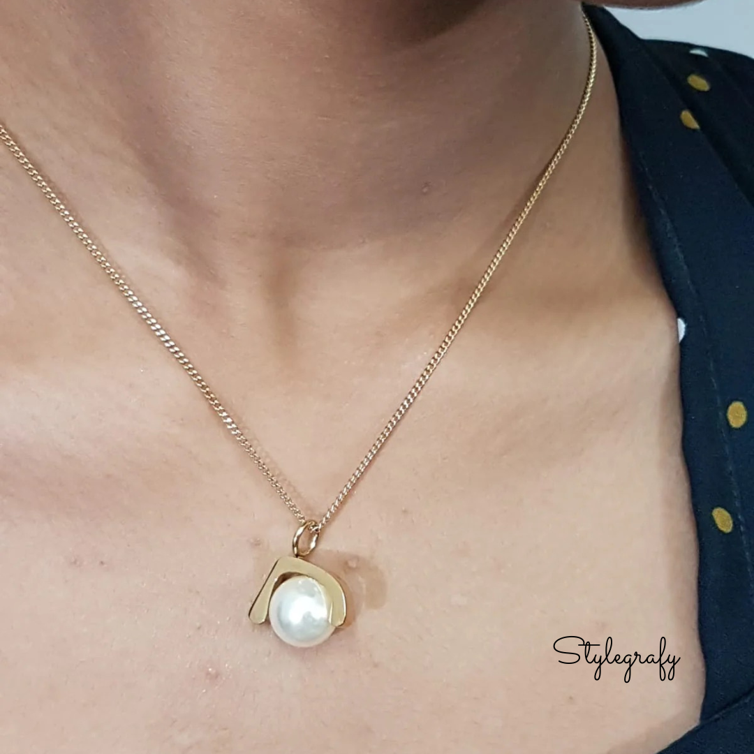 Chunky One Pearl Necklace