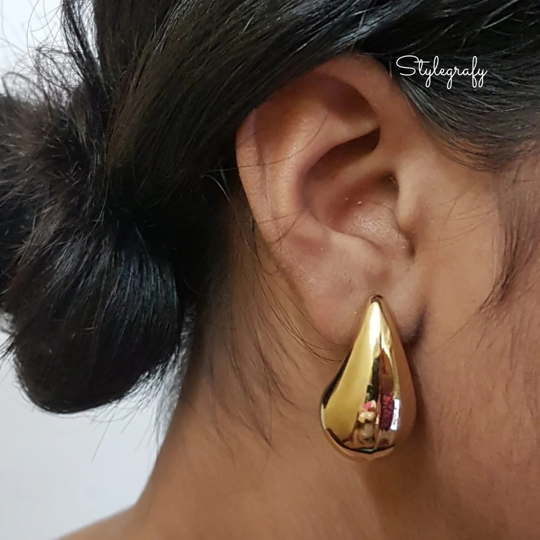 Charming Teardrop Earrings