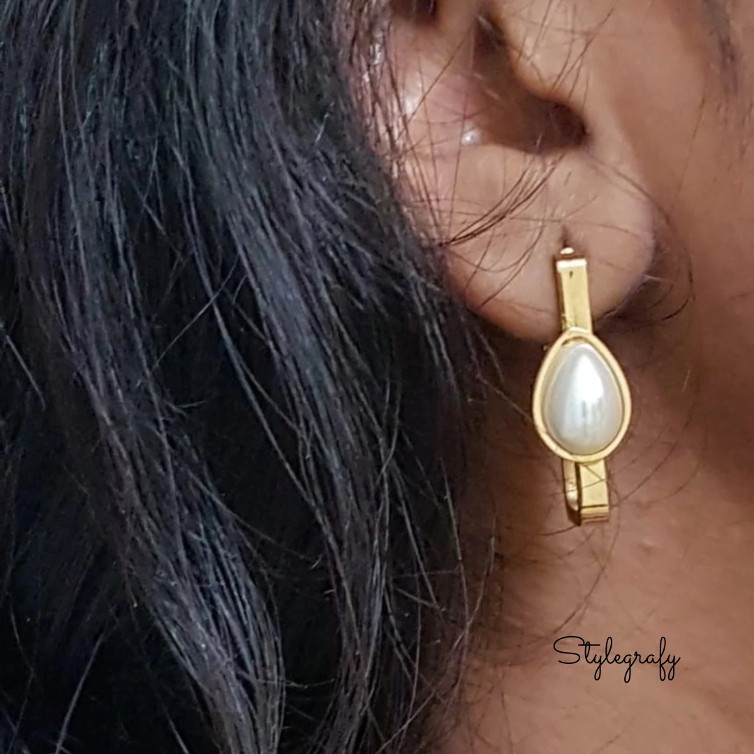 Oblong Dew Drop Earrings