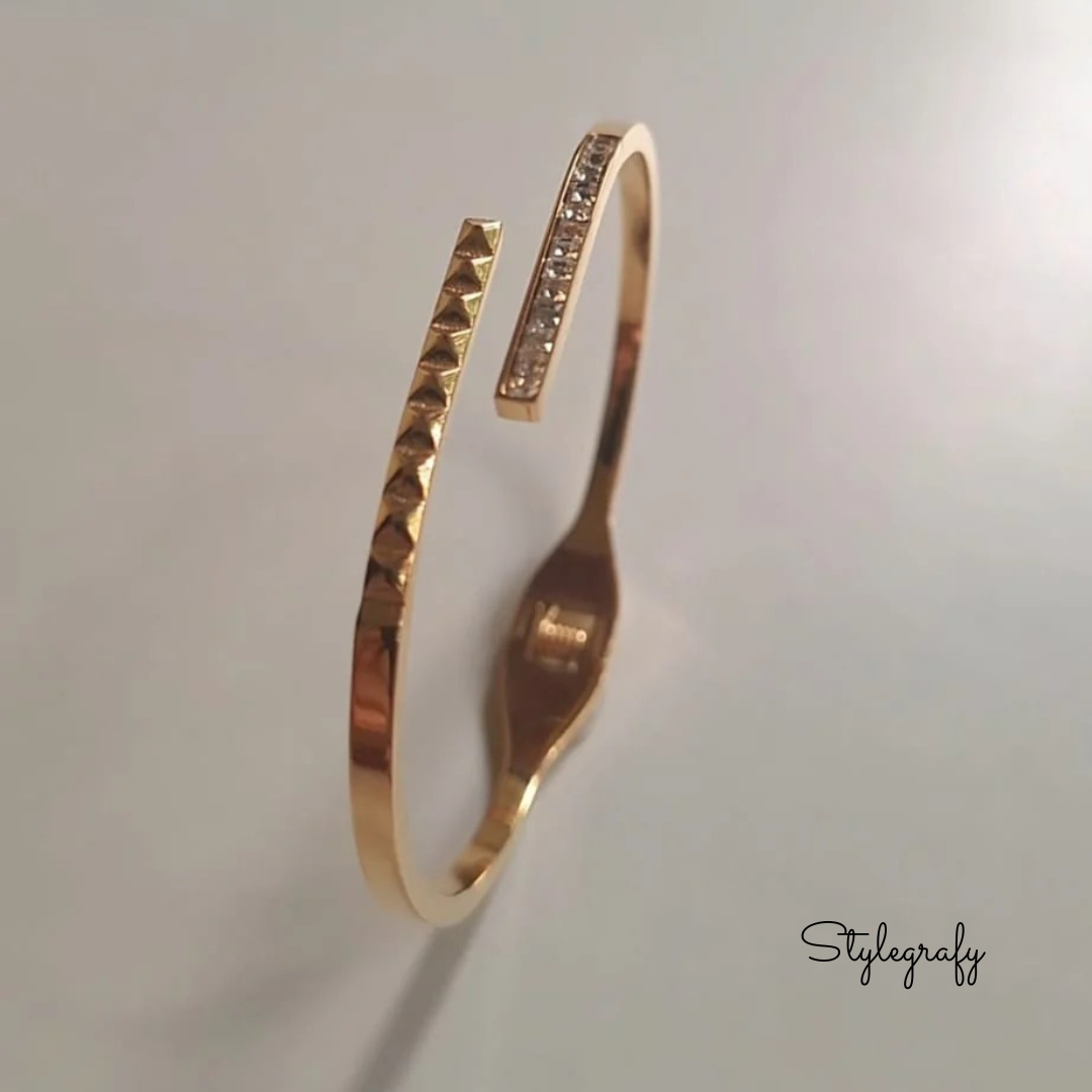 Golden Janet Bracelet