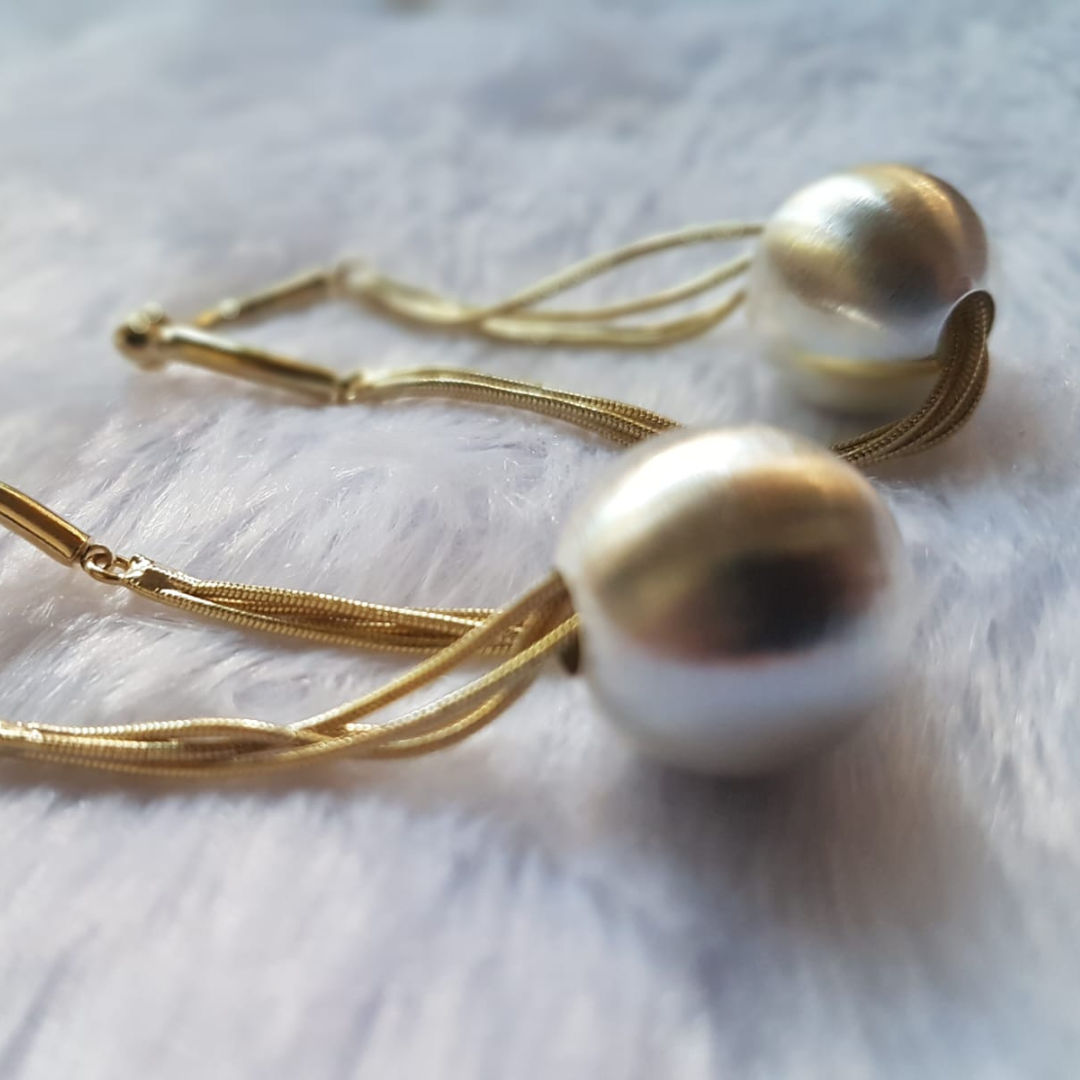 Grey Pearl Multichain Earrings