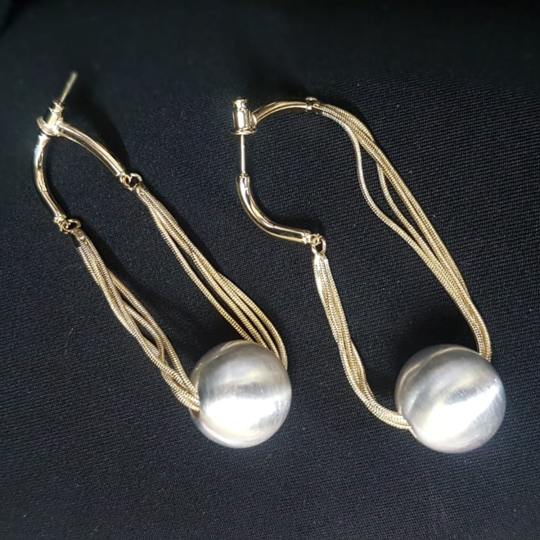 Grey Pearl Multichain Earrings
