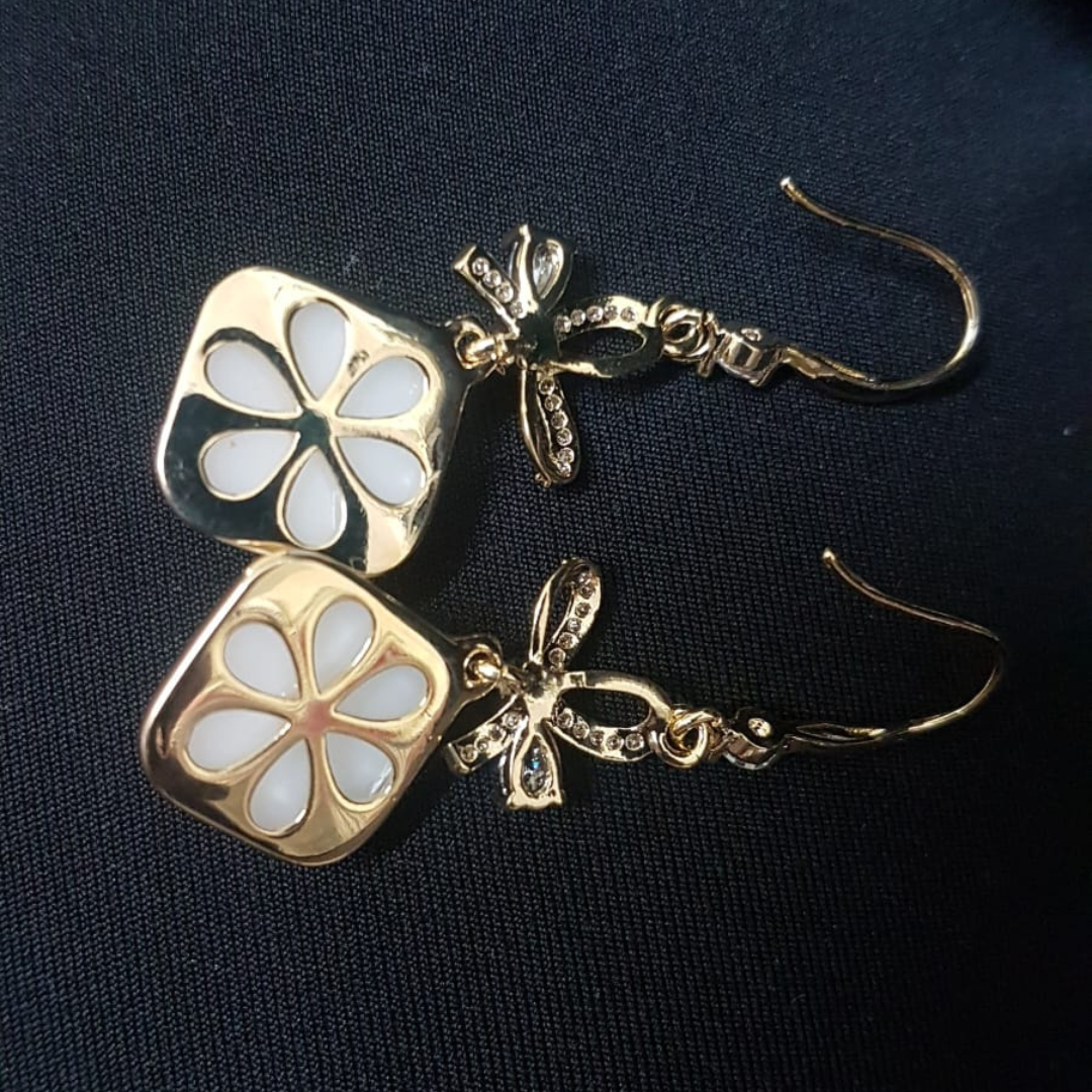 Tie the Knot Drop Earrings