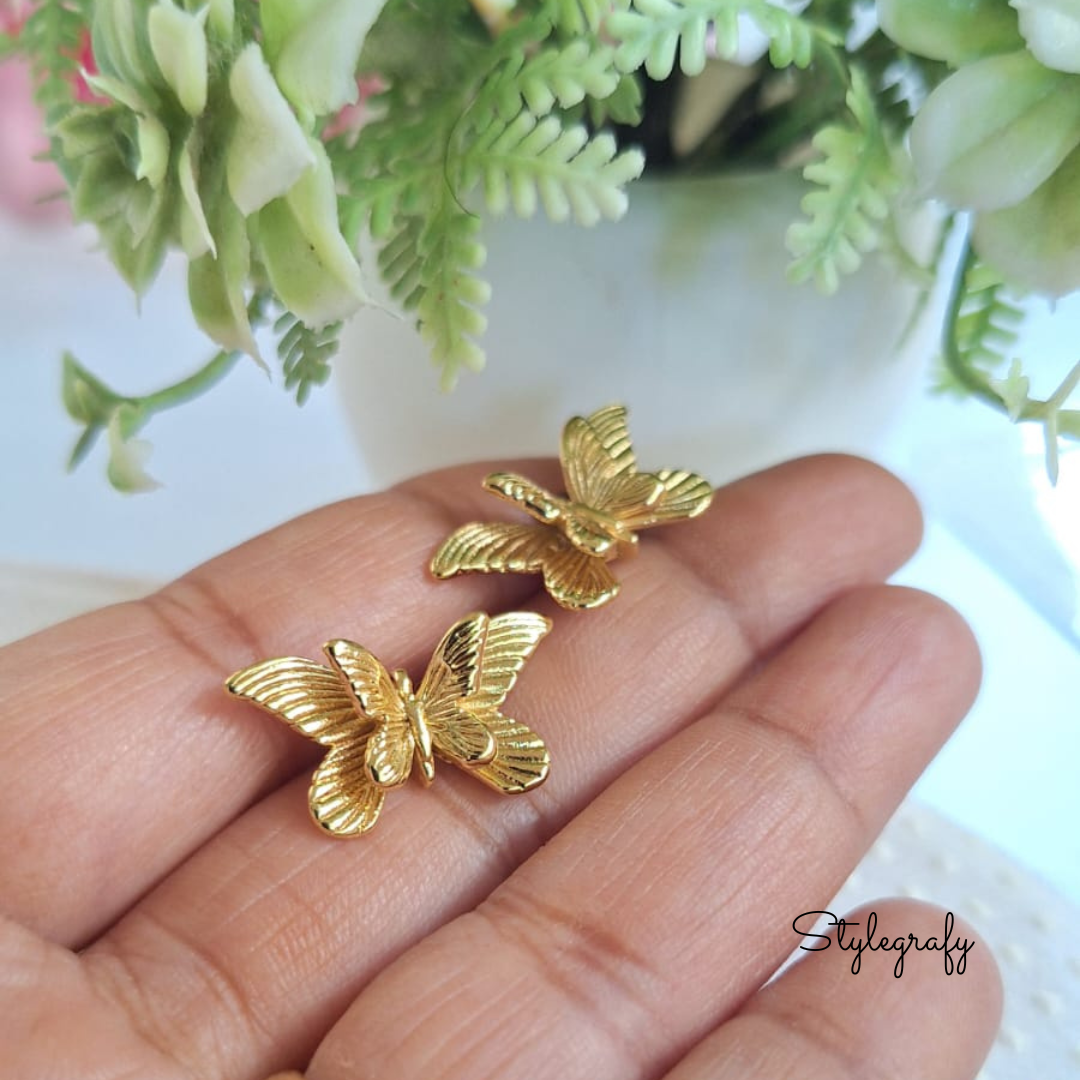 Golden Monarch Studs