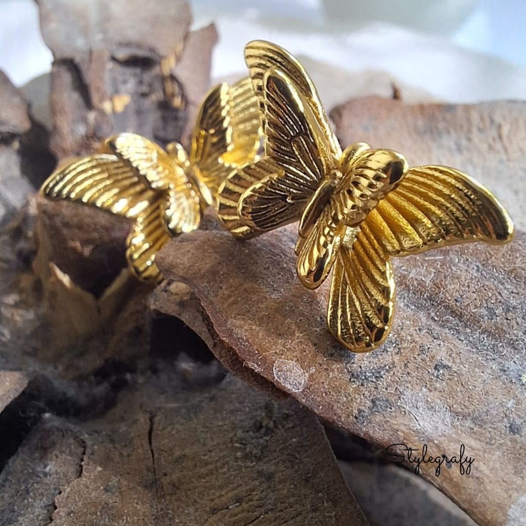 Golden Monarch Studs